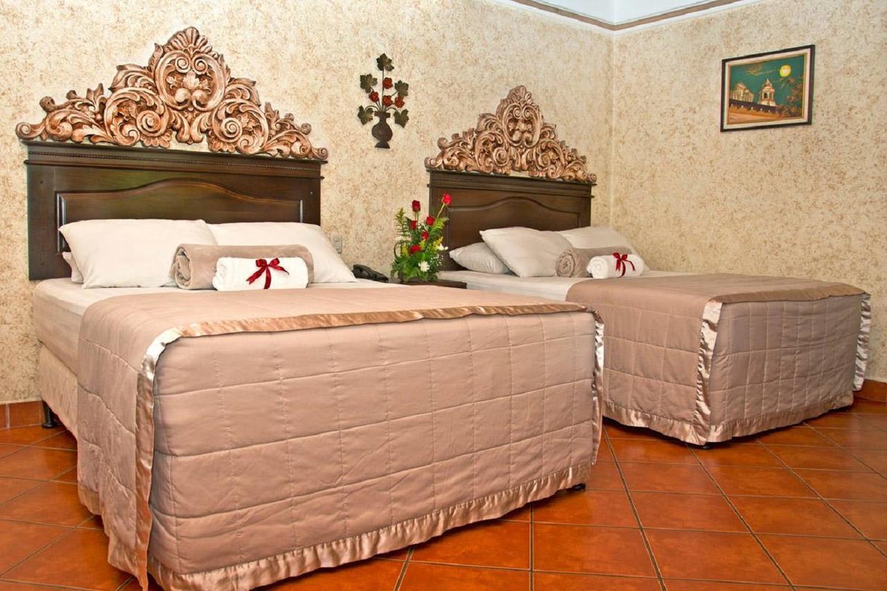 Hotel Genessis Antigua Extérieur photo